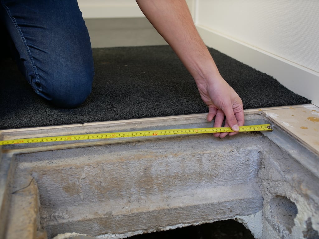 Kruipluik maken nismaat opmeten